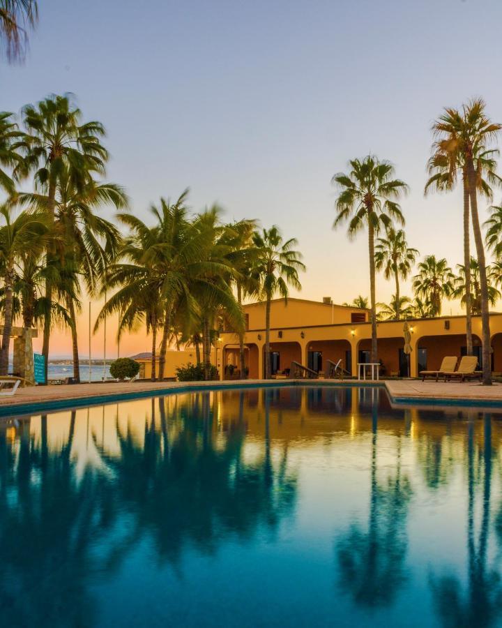 Hotel Playa Del Sol Лос Барилес Екстериор снимка